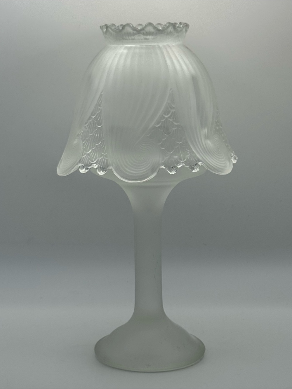 PartyLite Clairmont Fairy Lamp Frosted Glass Candle Holder Shade/Pedestal Vtg - Picture 2 of 14